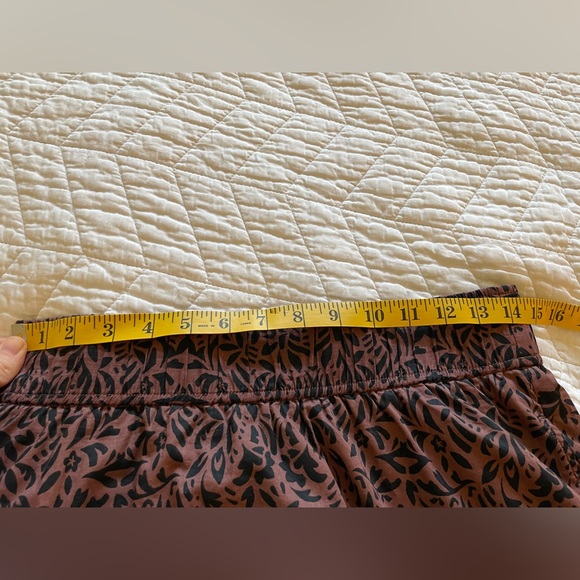 ⭐️ HOST PICK ⭐️ Petite Cotton Voile Midi Skirt - Picture 11 of 11